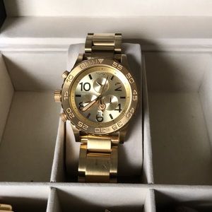 Nixon 42-20 Chronograph Watch